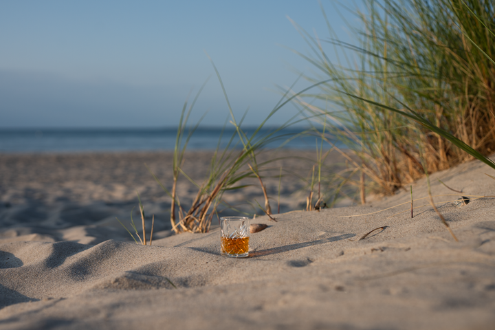 Skipper Bundle with fine crystal shot glasses