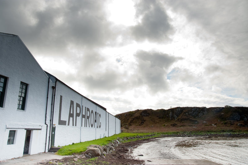 Laphroaig – Der rauchige Klassiker von der Insel Islay